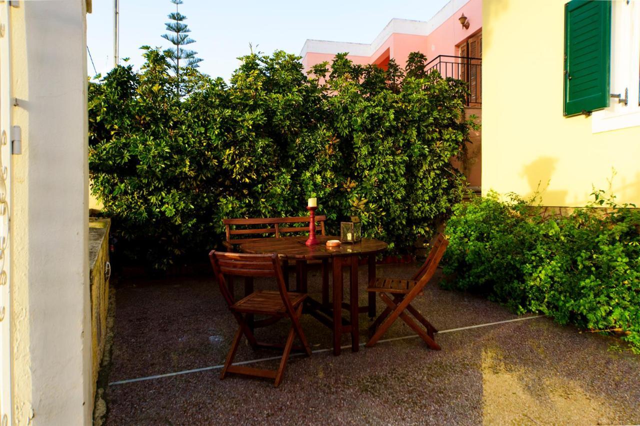 Jasmine Of Poseidonia Apartment Posidhonia  Ngoại thất bức ảnh