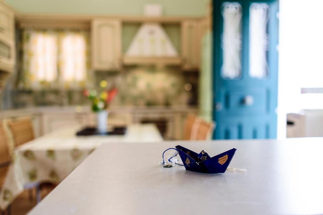Jasmine Of Poseidonia Apartment Posidhonia  Ngoại thất bức ảnh