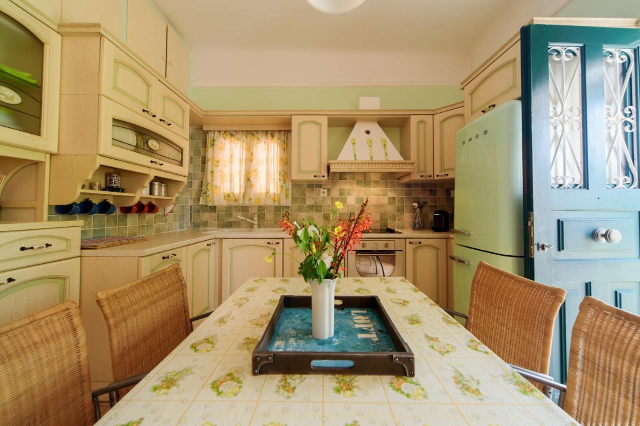 Jasmine Of Poseidonia Apartment Posidhonia  Ngoại thất bức ảnh