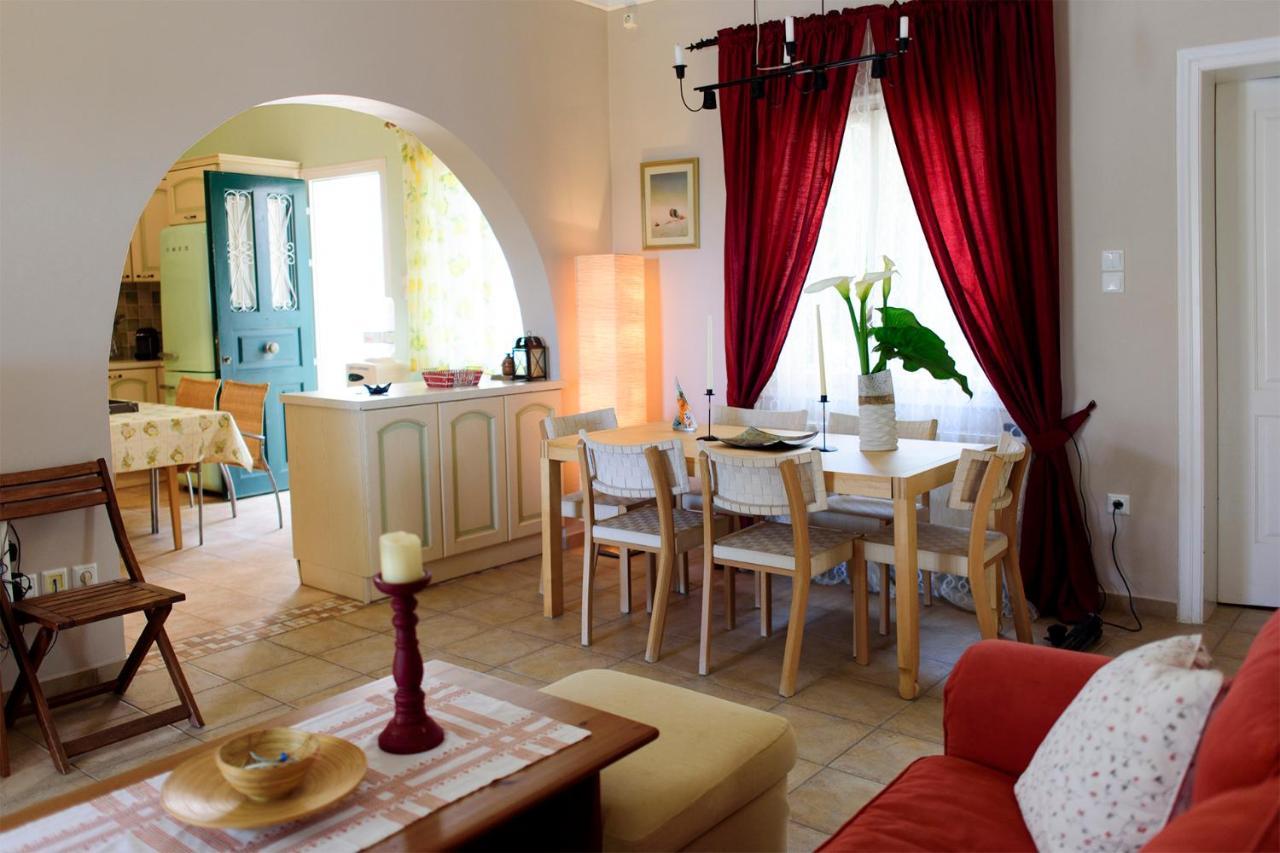 Jasmine Of Poseidonia Apartment Posidhonia  Ngoại thất bức ảnh